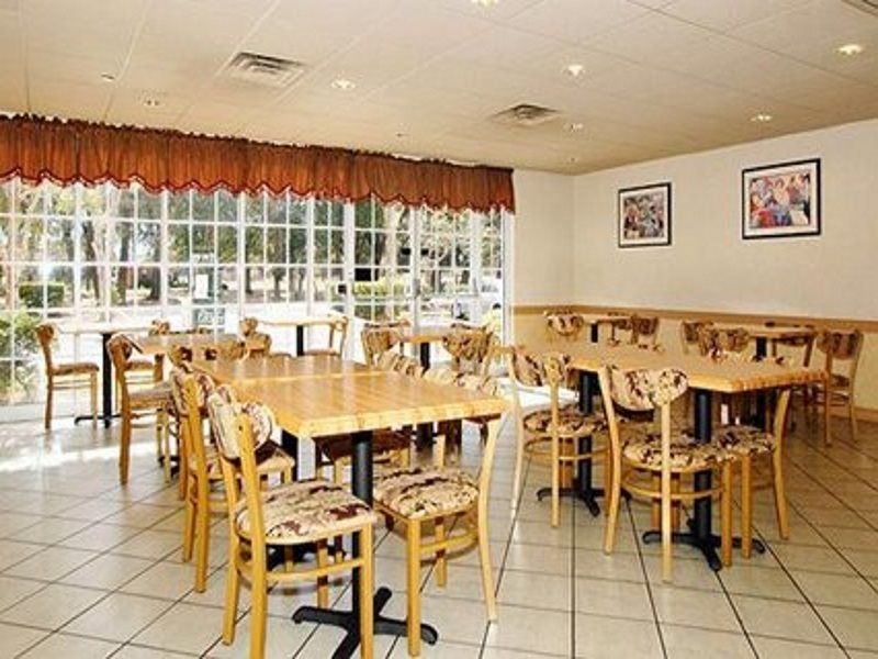 Comfort Inn & Suites Lakeland North I-4 מראה חיצוני תמונה