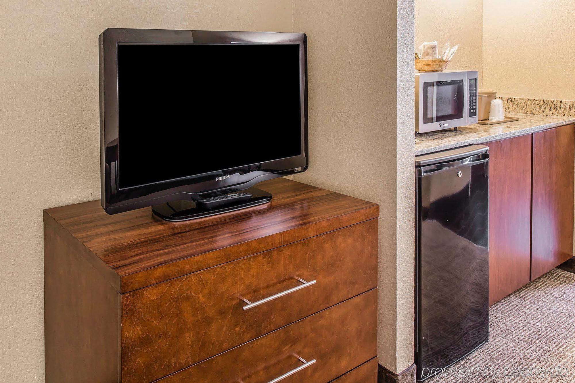 Comfort Inn & Suites Lakeland North I-4 מראה חיצוני תמונה
