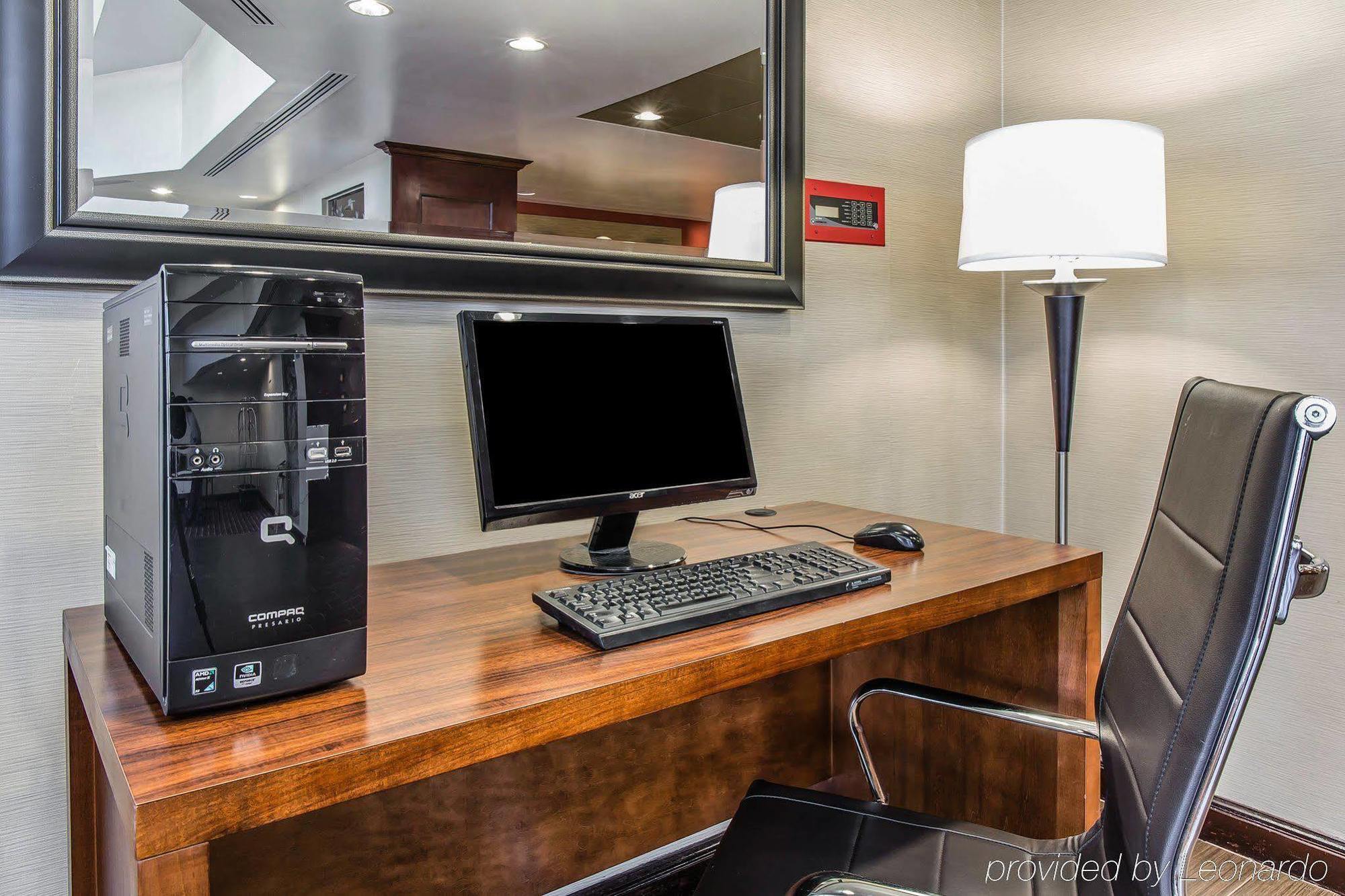 Comfort Inn & Suites Lakeland North I-4 מראה חיצוני תמונה