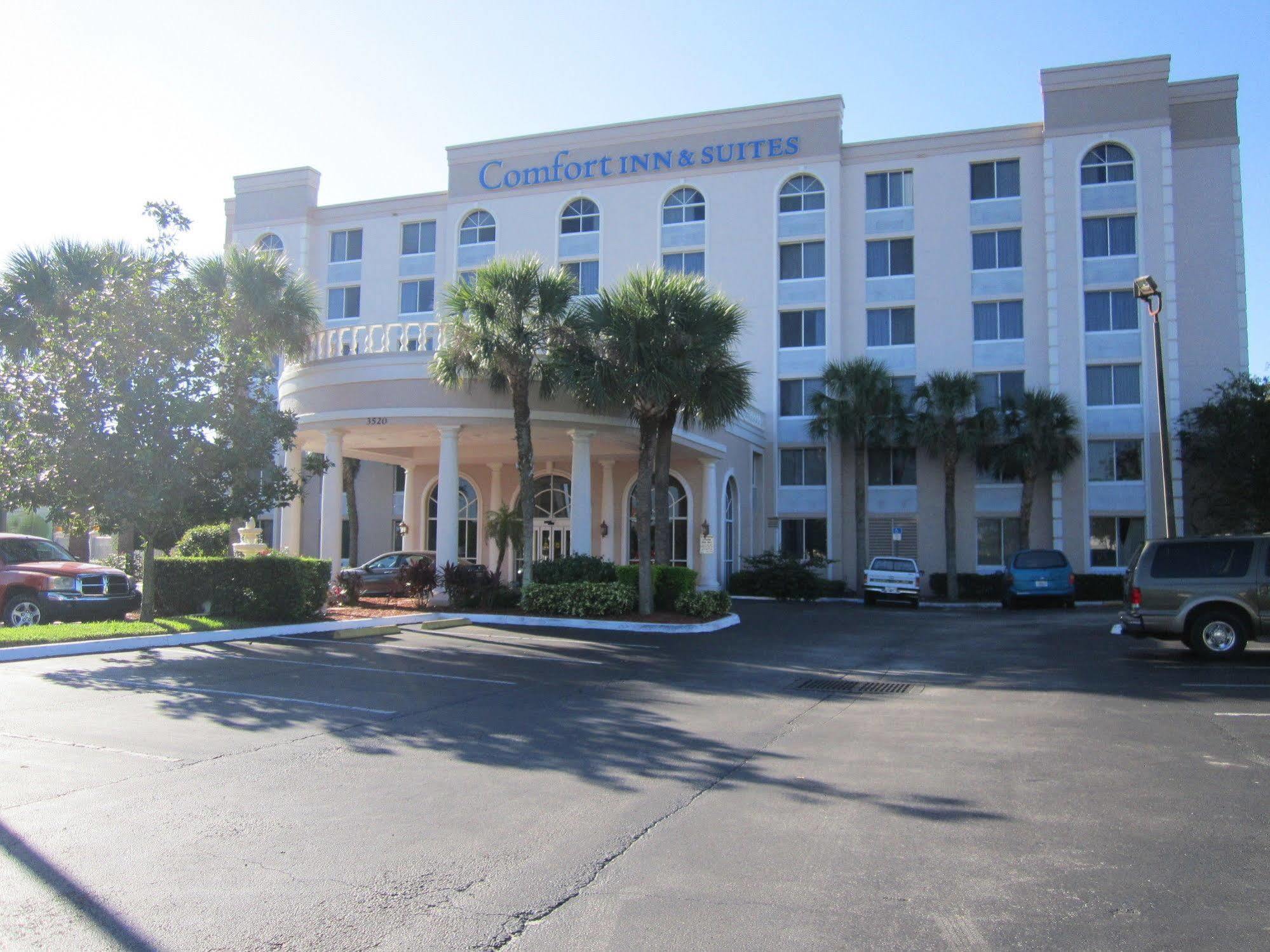 Comfort Inn & Suites Lakeland North I-4 מראה חיצוני תמונה