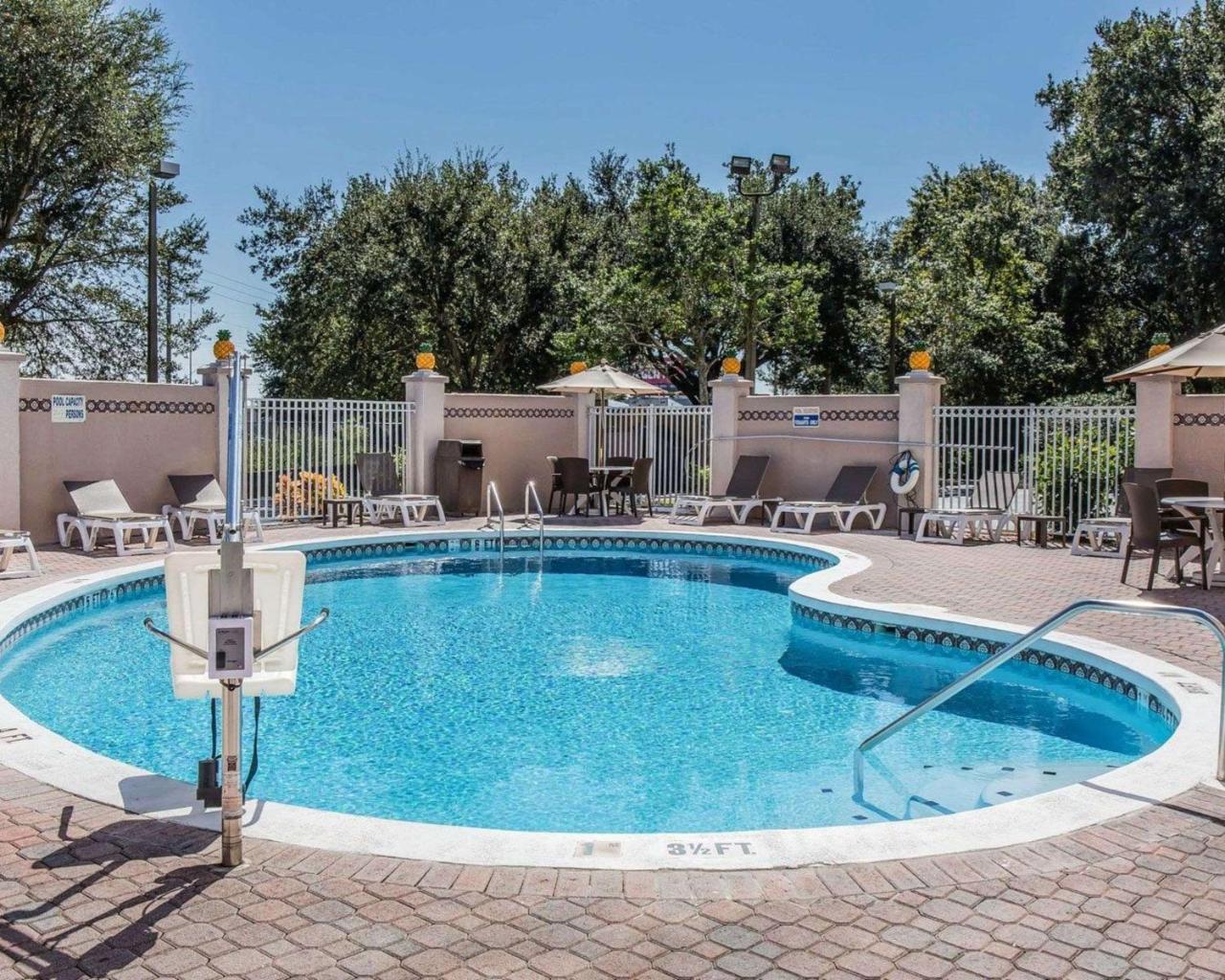 Comfort Inn & Suites Lakeland North I-4 מראה חיצוני תמונה